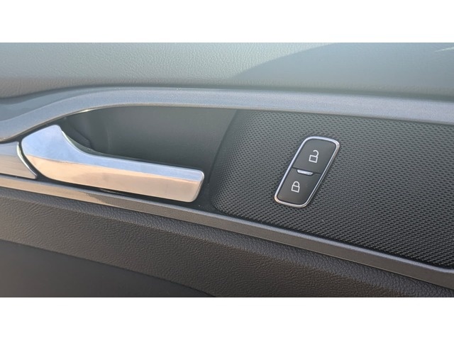 FordMondeo 2.0 TDCI Titanium PowerShift  110 kW (150 CV) Vehículo usado en Barcelona - 38