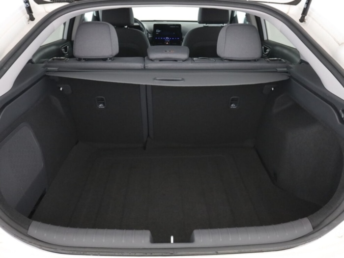 HyundaiIoniq 1.6 GDI HEV Klass DCT 104 kW (141 CV) Vehículo usado en Barcelona - 7 HyundaiIoniq 1.6 GDI HEV Klass DCT 104 kW (141 CV) Vehículo usado en Barcelona - 7