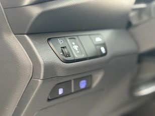 Hyundai Ioniq 1.6 GDI HEV Klass DCT 104 kW (141 CV)