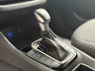 Hyundai Ioniq 1.6 GDI HEV Klass DCT 104 kW (141 CV) Hyundai Ioniq 1.6 GDI HEV Klass DCT 104 kW (141 CV)