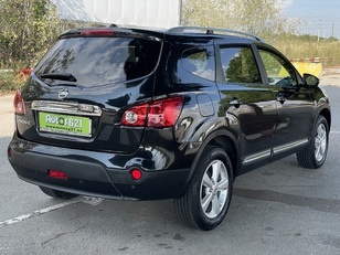 Nissan Qashqai+2 1.6 Acenta 4x2 85 kW (115 CV) Nissan Qashqai+2 1.6 Acenta 4x2 85 kW (115 CV)