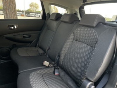 Nissan Qashqai+2 1.6 Acenta 4x2 85 kW (115 CV) Nissan Qashqai+2 1.6 Acenta 4x2 85 kW (115 CV)