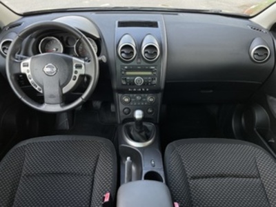 Nissan Qashqai+2 1.6 Acenta 4x2 85 kW (115 CV) Nissan Qashqai+2 1.6 Acenta 4x2 85 kW (115 CV)