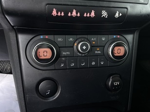 Nissan Qashqai+2 1.6 Acenta 4x2 85 kW (115 CV)