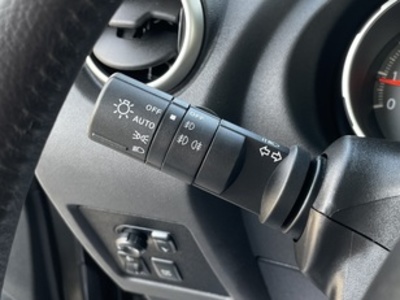 Nissan Qashqai+2 1.6 Acenta 4x2 85 kW (115 CV) Nissan Qashqai+2 1.6 Acenta 4x2 85 kW (115 CV)