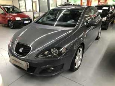 SEAT León 1.4 TSI Sport 92 kW (125 CV) SEAT León 1.4 TSI Sport 92 kW (125 CV)