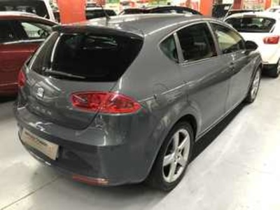 SEAT León 1.4 TSI Sport 92 kW (125 CV) SEAT León 1.4 TSI Sport 92 kW (125 CV)