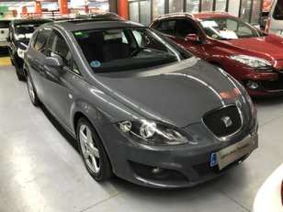 SEAT León 1.4 TSI Sport 92 kW (125 CV) SEAT León 1.4 TSI Sport 92 kW (125 CV)
