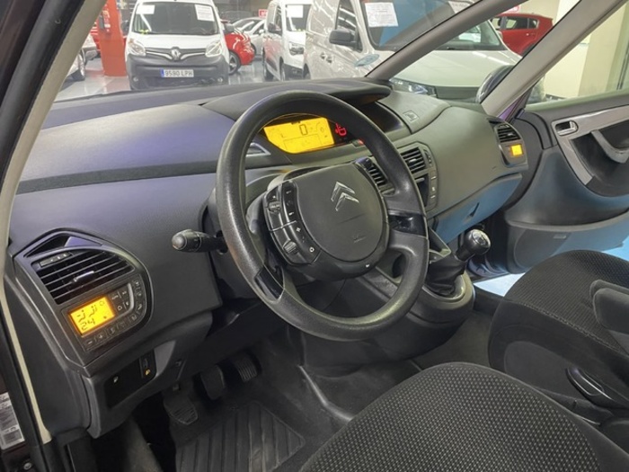 CitroenC4 Picasso 1.8 SX 92 kW (127 CV) Vehículo usado en Barcelona - 10 CitroenC4 Picasso 1.8 SX 92 kW (127 CV) Vehículo usado en Barcelona - 10