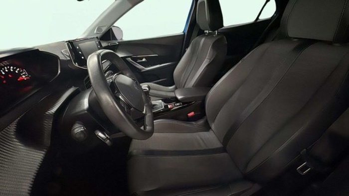 Peugeot2008 PureTech 130 S&S Allure Pack 96 kW (130 CV) Vehículo usado en Barcelona - 9 Peugeot2008 PureTech 130 S&S Allure Pack 96 kW (130 CV) Vehículo usado en Barcelona - 9