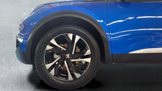 Peugeot2008 PureTech 130 S&S Allure Pack 96 kW (130 CV) Vehículo usado en Barcelona - 19 Peugeot2008 PureTech 130 S&S Allure Pack 96 kW (130 CV) Vehículo usado en Barcelona - 19