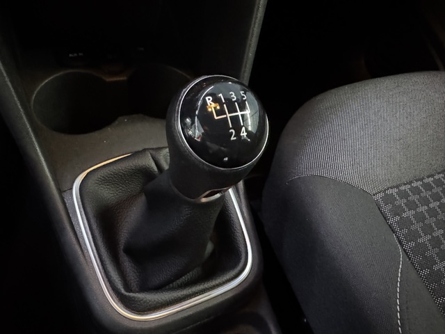 VolkswagenPolo A-Polo Plus 1.2 TSI BMT 66 kW (90 CV) Vehículo usado en Barcelona - 24