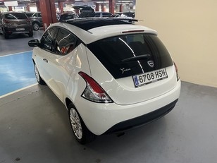 Lancia Ypsilon 0.9 Twin Air Gold MTA 63 kW (85 CV)