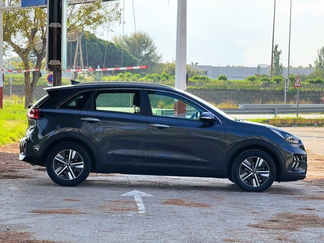 KiaNiro 1.6 GDi HEV Drive 104 kW (141 CV) Vehículo usado en Barcelona - 4