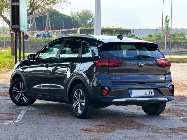 KiaNiro 1.6 GDi HEV Drive 104 kW (141 CV) Vehículo usado en Barcelona - 6