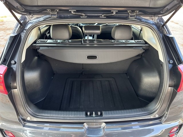 KiaNiro 1.6 GDi HEV Drive 104 kW (141 CV) Vehículo usado en Barcelona - 9