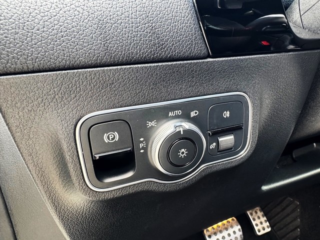 Mercedes-BenzGLA 250 4Matic 155 kW (211 CV) Vehículo usado en Barcelona - 16