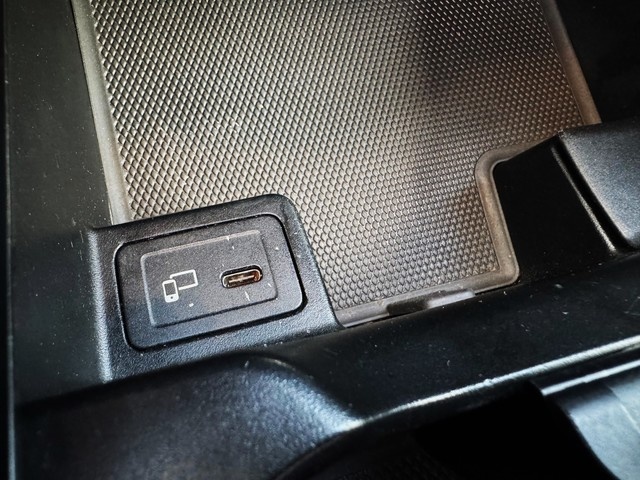 Mercedes-BenzGLA 250 4Matic 155 kW (211 CV) Vehículo usado en Barcelona - 32 Mercedes-BenzGLA 250 4Matic 155 kW (211 CV) Vehículo usado en Barcelona - 32