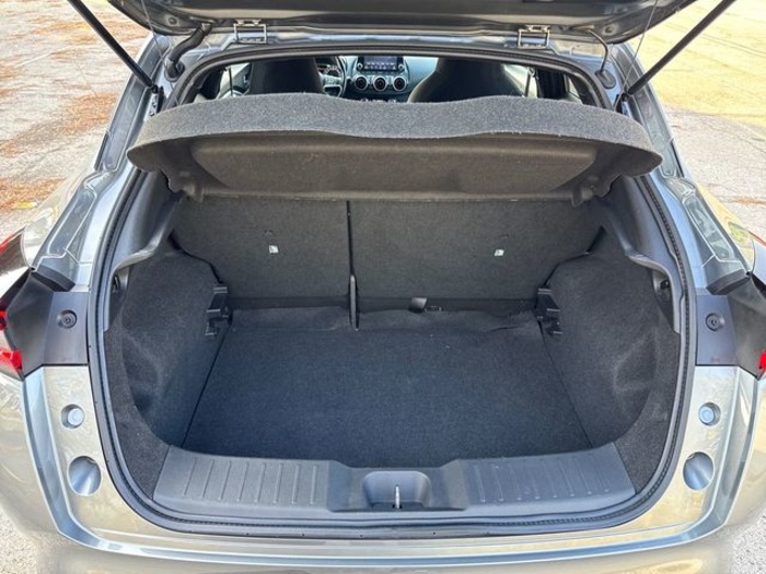 NissanJuke DIG-T N-Connecta 4x2 DCT 84 kW (114 CV) Vehículo usado en Barcelona - 9 NissanJuke DIG-T N-Connecta 4x2 DCT 84 kW (114 CV) Vehículo usado en Barcelona - 9