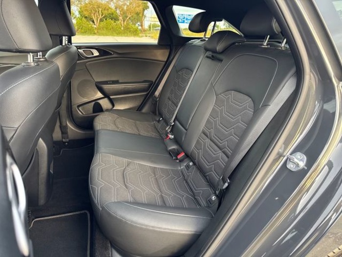 KiaCeed Tourer 1.0 T-GDi Style Edition 74 kW (100 CV) Vehículo usado en Barcelona - 11 KiaCeed Tourer 1.0 T-GDi Style Edition 74 kW (100 CV) Vehículo usado en Barcelona - 11