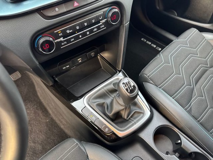 KiaCeed Tourer 1.0 T-GDi Style Edition 74 kW (100 CV) Vehículo usado en Barcelona - 17 KiaCeed Tourer 1.0 T-GDi Style Edition 74 kW (100 CV) Vehículo usado en Barcelona - 17