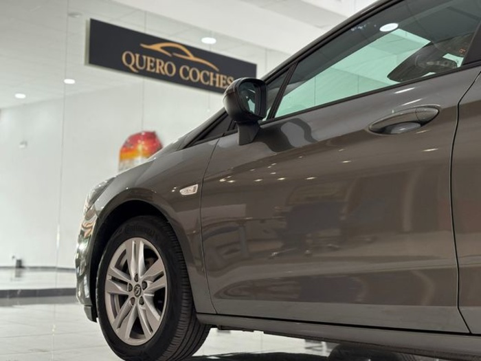 OpelAstra 1.2 Turbo S&S Design & Tech 81 kW (110 CV) Vehículo usado en Barcelona - 5 OpelAstra 1.2 Turbo S&S Design & Tech 81 kW (110 CV) Vehículo usado en Barcelona - 5