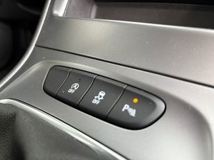 Opel Astra 1.2 Turbo S&S Design & Tech 81 kW (110 CV) Opel Astra 1.2 Turbo S&S Design & Tech 81 kW (110 CV)