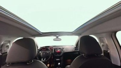 Peugeot 2008 PureTech 130 S&S GT Line 96 kW (130 CV) Peugeot 2008 PureTech 130 S&S GT Line 96 kW (130 CV)