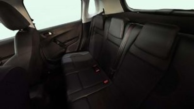 Peugeot 2008 PureTech 130 S&S GT Line 96 kW (130 CV) Peugeot 2008 PureTech 130 S&S GT Line 96 kW (130 CV)