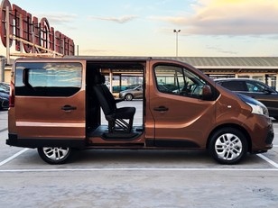 Renault Trafic dCi 125 Passenger Combi TT Largo Energy Ed. 92 kW (125 CV) Renault Trafic dCi 125 Passenger Combi TT Largo Energy Ed. 92 kW (125 CV)