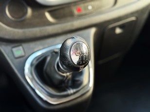 Renault Trafic dCi 125 Passenger Combi TT Largo Energy Ed. 92 kW (125 CV) Renault Trafic dCi 125 Passenger Combi TT Largo Energy Ed. 92 kW (125 CV)