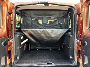 Renault Trafic dCi 125 Passenger Combi TT Largo Energy Ed. 92 kW (125 CV) Renault Trafic dCi 125 Passenger Combi TT Largo Energy Ed. 92 kW (125 CV)