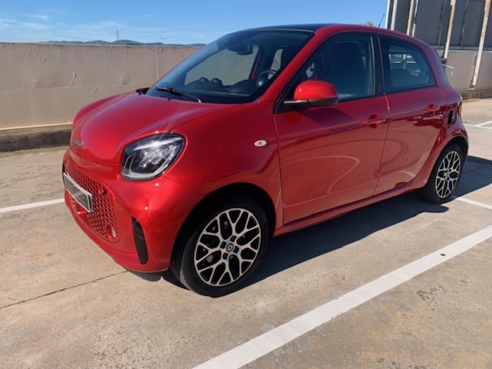 SmartForFour EQ 60 kW (82 CV) Vehículo usado en Barcelona - 1 SmartForFour EQ 60 kW (82 CV) Vehículo usado en Barcelona - 1