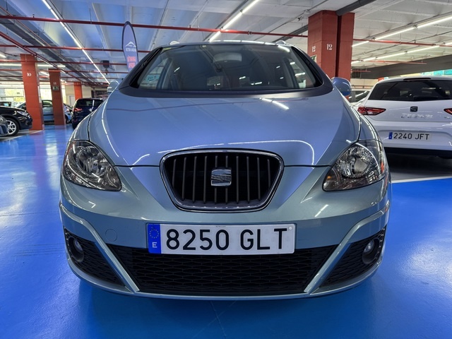 SEATAltea XL 1.6 Style 75 kW (102 CV) Vehículo usado en Barcelona - 3