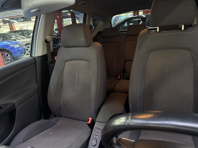 SEATAltea XL 1.6 Style 75 kW (102 CV) Vehículo usado en Barcelona - 30