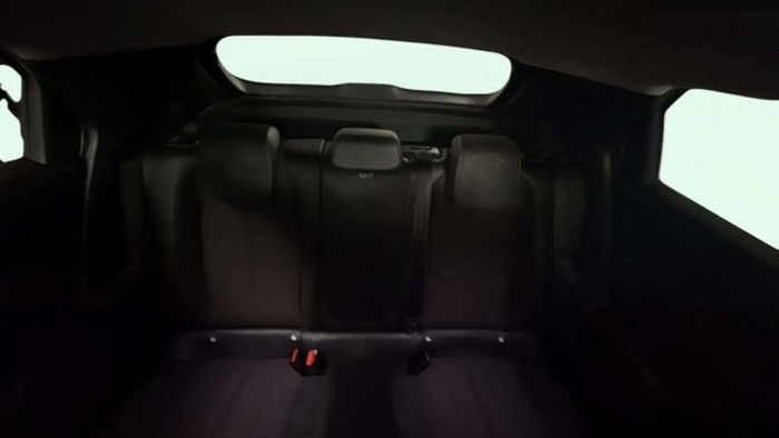 DSDS3 PureTech 130 Performance Line Auto 96 kW (130 CV) Vehículo usado en Barcelona - 8 DSDS3 PureTech 130 Performance Line Auto 96 kW (130 CV) Vehículo usado en Barcelona - 8