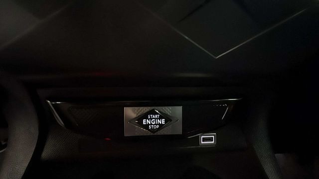 DSDS3 PureTech 130 Performance Line Auto 96 kW (130 CV) Vehículo usado en Barcelona - 16