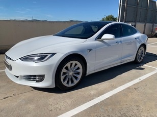 Tesla Model S Gran Autonomía 4WD 413 kW (562 CV)