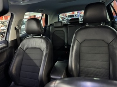 Volkswagen Golf Advance 1.4 TSI BMT 92 kW (125 CV) Volkswagen Golf Advance 1.4 TSI BMT 92 kW (125 CV)