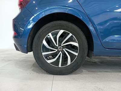 VolkswagenPolo Life 1.0 TSI 70 kW (95 CV)8 VolkswagenPolo Life 1.0 TSI 70 kW (95 CV)8