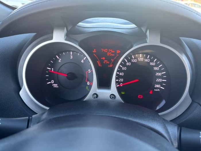 NissanJuke 1.5 dCi S&S Tekna Premium 4X2 81 kW (110 CV) Vehículo usado en Barcelona - 15 NissanJuke 1.5 dCi S&S Tekna Premium 4X2 81 kW (110 CV) Vehículo usado en Barcelona - 15