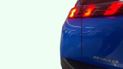 Peugeot 2008 PureTech 100 S&S Allure 75 kW (100 CV) Peugeot 2008 PureTech 100 S&S Allure 75 kW (100 CV)