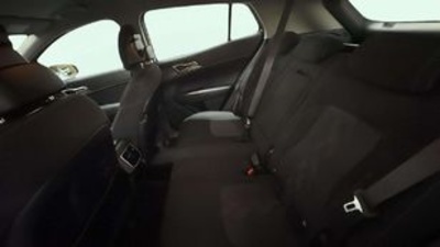 Kia Sportage 1.6 T-GDi HEV Drive 4x2 158 kW (215 CV) Kia Sportage 1.6 T-GDi HEV Drive 4x2 158 kW (215 CV)