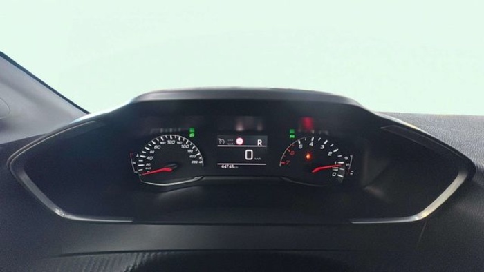 Peugeot208 PureTech 100 Active Pack 75 kW (100 CV) Vehículo usado en Barcelona - 13 Peugeot208 PureTech 100 Active Pack 75 kW (100 CV) Vehículo usado en Barcelona - 13