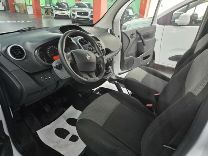 RenaultKangoo Combi Profesional N1 Energy dCi 66 kW (90 CV) Vehículo usado en Barcelona - 9 RenaultKangoo Combi Profesional N1 Energy dCi 66 kW (90 CV) Vehículo usado en Barcelona - 9