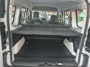 Renault Kangoo Combi Profesional N1 Energy dCi 66 kW (90 CV) Renault Kangoo Combi Profesional N1 Energy dCi 66 kW (90 CV)