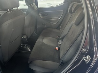 Lancia Ypsilon 1.2 Gold Evo II 51 kW (69 CV) Lancia Ypsilon 1.2 Gold Evo II 51 kW (69 CV)