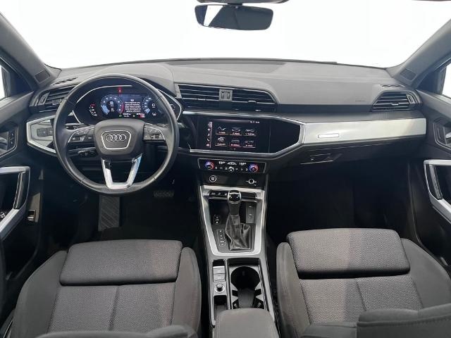 AudiQ3 Black line 35 TFSI 110 kW (150 CV) S tronic4