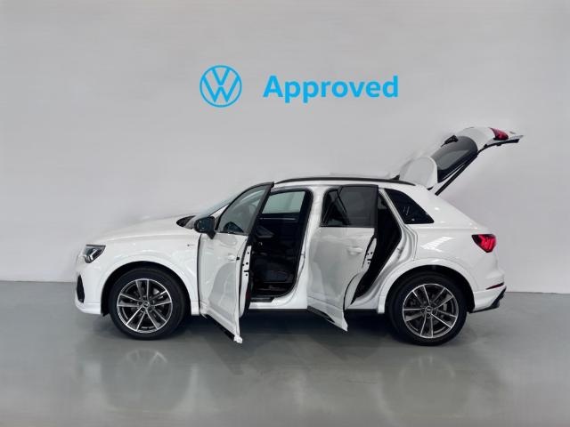 AudiQ3 Black line 35 TFSI 110 kW (150 CV) S tronic9