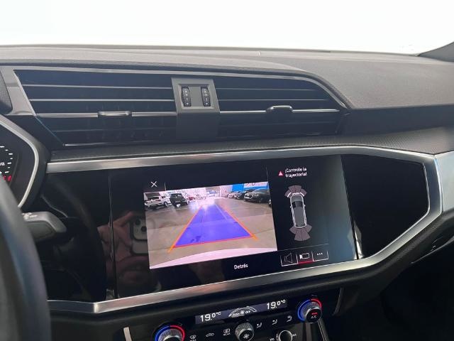 AudiQ3 Black line 35 TFSI 110 kW (150 CV) S tronic11